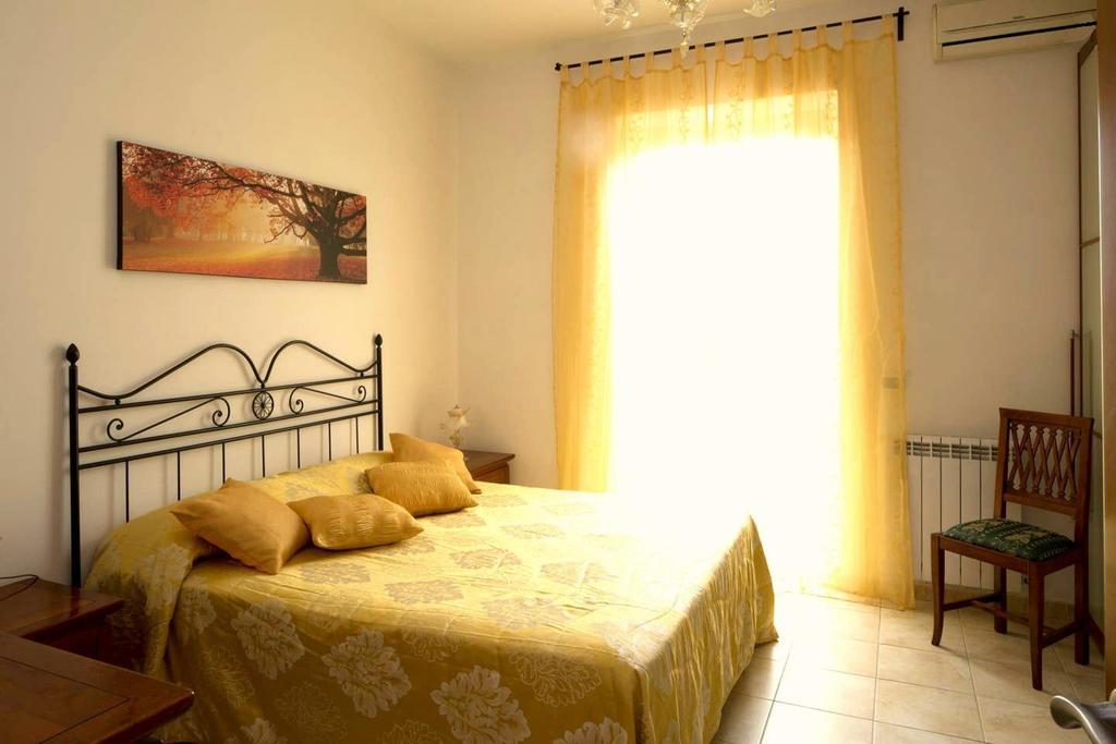 Kambal Inn Rom Zimmer foto